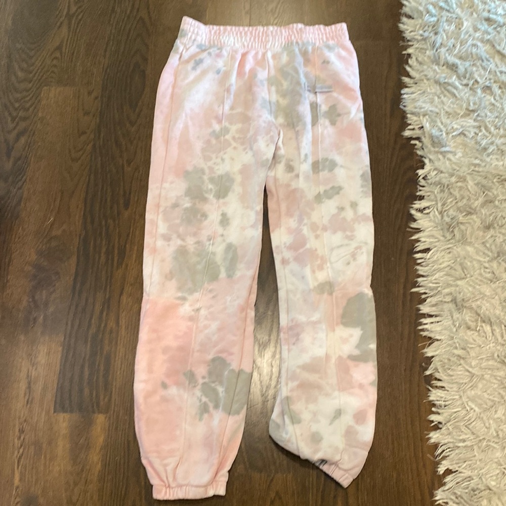 nike size small